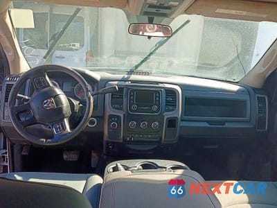 Zdjęcie 9 z 10 samochodu: 2018 RAM 2500 ST VIN:3C6UR5CL6JG258201 - miniatura