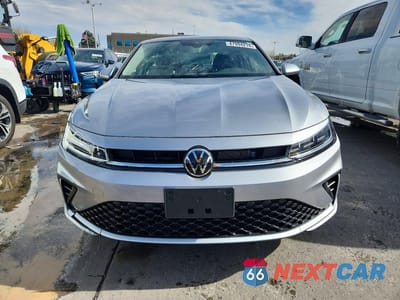 Piąte zdjęcie samochodu w środku: 2025 VOLKSWAGEN JETTA S VIN:3VW5X7BU4SM000803 - miniatura