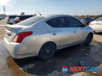 Trzecie zdjęcie samochodu z tyłu: 2019 NISSAN VERSA SV VIN:3N1CN7APXKL851766 - miniatura