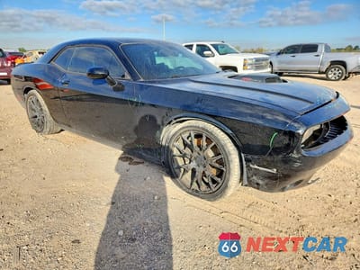 Czwarte zdjęcie samochodu z boku: 2016 DODGE CHALLENGER R VIN:2C3CDZFJ2GH338595 - miniatura