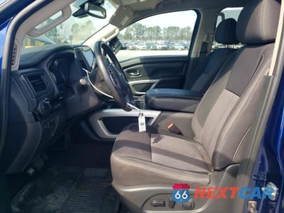 Zdjęcie 7 z 12 samochodu: 2022 NISSAN TITAN SV VIN:1N6AA1ED4NN103285 - miniatura