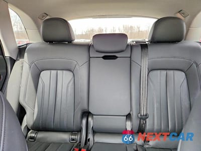 Zdjęcie 10 z 14 samochodu: 2021 AUDI Q5 PREMIUM VIN:WA1AAAFY2M2050097 - miniatura