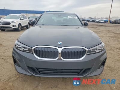 Piąte zdjęcie samochodu w środku: 2025 BMW 330XI VIN:3MW89CW02S8F63493 - miniatura