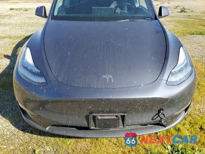 Zdjęcie 11 z 12 samochodu: 2022 TESLA MODEL Y VIN:7SAYGDEE9NF574991 - miniatura