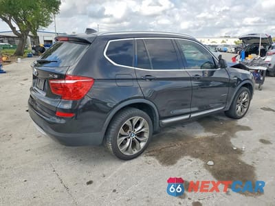 Trzecie zdjęcie samochodu z tyłu: 2017 BMW X3 SDRIVE28I VIN:5UXWZ7C57H0U45667 - miniatura