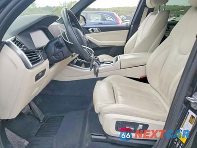 Zdjęcie 7 z 14 samochodu: 2021 BMW X5 XDRIVE40I VIN:5UXCR6C02M9E06253 - miniatura