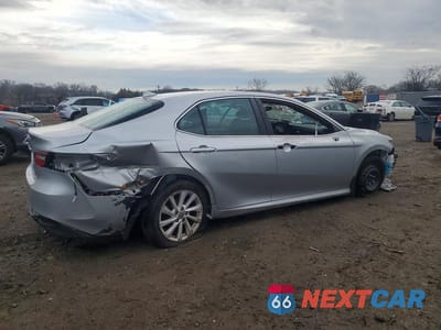 Trzecie zdjęcie samochodu z tyłu: 2023 TOYOTA CAMRY LE VIN:4T1C11BK0PU096385 - miniatura