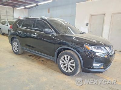 Czwarte zdjęcie samochodu z boku: 2018 NISSAN ROGUE SV VIN:5N1AT2MV9JC800353 - miniatura