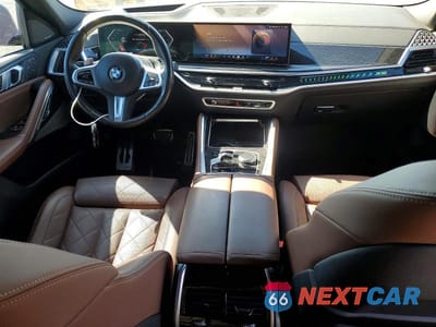 Zdjęcie 8 z 12 samochodu: 2024 BMW X6 XDRIVE40I VIN:5UX33EX00R9S41071 - miniatura
