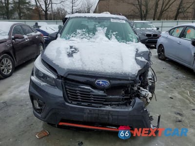 Piąte zdjęcie samochodu w środku: 2021 SUBARU FORESTER SPORT VIN:JF2SKARC9MH498536 - miniatura