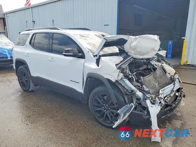 Czwarte zdjęcie samochodu z boku: 2023 GMC ACADIA SLT VIN:1GKKNML46PZ117849 - miniatura