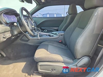 Zdjęcie 7 z 12 samochodu: 2015 DODGE CHALLENGER SXT VIN:2C3CDZAG3FH905794 - miniatura