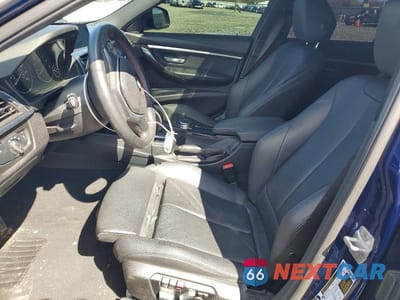 Zdjęcie 7 z 12 samochodu: 2017 BMW 330 XI VIN:WBA8D9C56HA003703 - miniatura