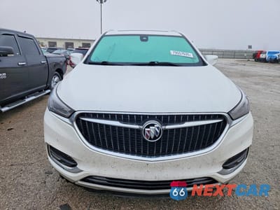 Piąte zdjęcie samochodu w środku: 2018 BUICK ENCLAVE PREMIUM VIN:5GAERCKW2JJ130258 - miniatura