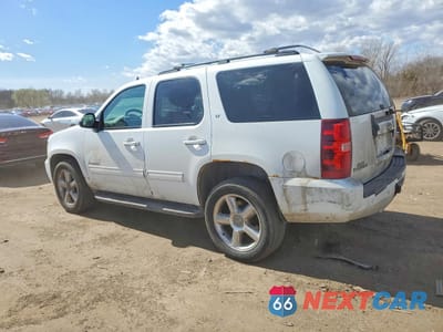 Drugie zdjęcie samochodu z przodu: 2011 CHEVROLET TAHOE K1500 LT VIN:1GNSKBE04BR386712 - miniatura