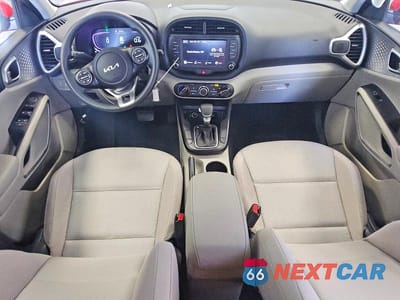 Zdjęcie 8 z 12 samochodu: 2025 KIA SOUL LX VIN:KNDJ23AUXS7268162 - miniatura