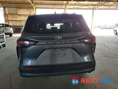 Zdjęcie 6 z 13 samochodu: 2025 TOYOTA SIENNA LE 8-PASSENGER VIN:5TDKRKEC6SS254373 - miniatura