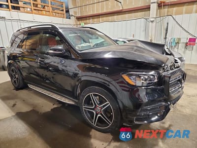 Czwarte zdjęcie samochodu z boku: 2022 MERCEDES-BENZ GLS 450 4MATIC VIN:4JGFF5KE8NA690625 - miniatura