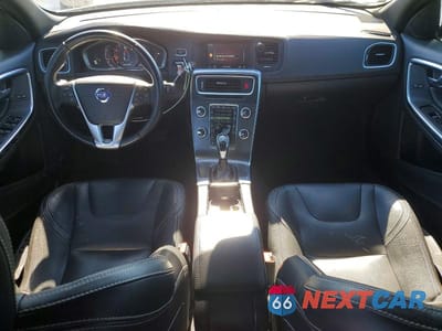 Zdjęcie 8 z 12 samochodu: 2016 VOLVO S60 PREMIER VIN:YV1612TK7G2404518 - miniatura
