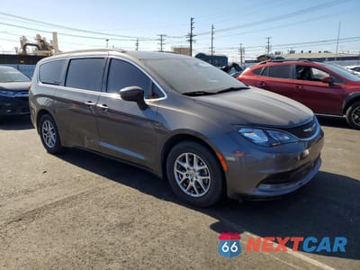 Czwarte zdjęcie samochodu z boku: 2021 CHRYSLER VOYAGER LXI VIN:2C4RC1DG8MR542762 - miniatura