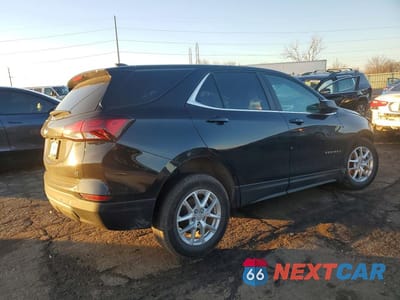 Trzecie zdjęcie samochodu z tyłu: 2022 CHEVROLET EQUINOX LT VIN:3GNAXKEV9NL151789 - miniatura