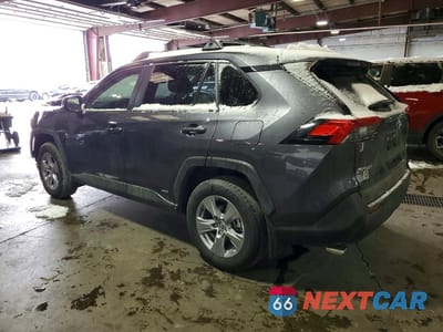 Drugie zdjęcie samochodu z przodu: 2025 TOYOTA RAV4 HYBRID XLE VIN:JTMRWRFV5SJ079112 - miniatura