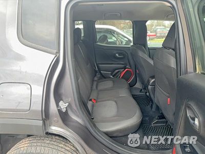 Zdjęcie 6 z 10 samochodu: 2018 JEEP RENEGADE TRAILHAWK VIN:ZACCJBCBXJPH00722 - miniatura