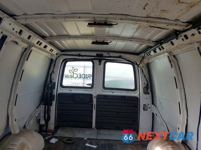 Zdjęcie 10 z 13 samochodu: 2017 CHEVROLET EXPRESS G2500 VIN:1GCWGAFF6H1120415 - miniatura