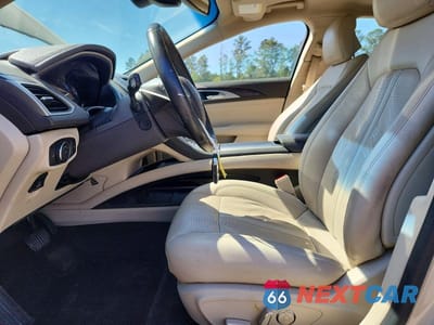 Zdjęcie 7 z 13 samochodu: 2018 LINCOLN MKZ HYBRID RESERVE VIN:3LN6L5MU6JR607609 - miniatura