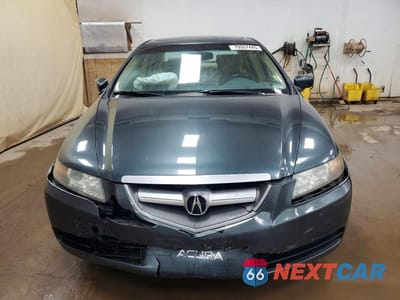 Piąte zdjęcie samochodu w środku: 2005 ACURA TL VIN:19UUA66225A034552 - miniatura