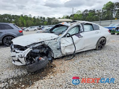 2022 BMW 330I 3MW5R1J0XN8C76471 - główne zdjęcie licytacji z USA - miniatura