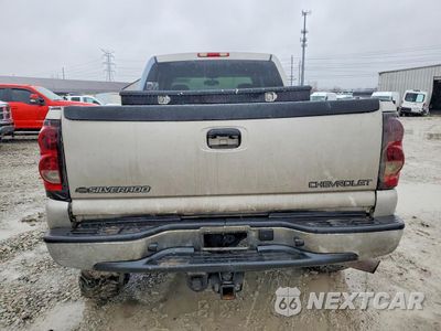 Zdjęcie 6 z 12 samochodu: 2004 CHEVROLET SILVERADO K2500 HEAVY DUTY VIN:1GCHK23164F167611 - miniatura