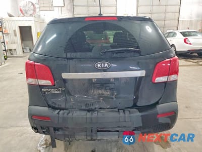 Zdjęcie 6 z 13 samochodu: 2012 KIA SORENTO LX VIN:5XYKT3A19CG193093 - miniatura