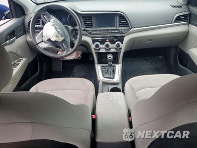 Zdjęcie 8 z 12 samochodu: 2019 HYUNDAI ELANTRA SEL VIN:5NPD84LF9KH482992 - miniatura