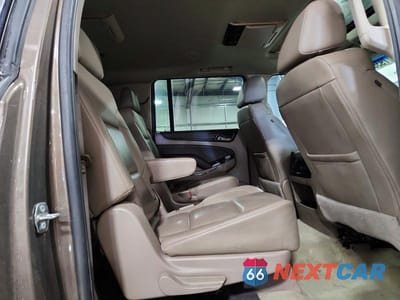 Zdjęcie 11 z 13 samochodu: 2016 CHEVROLET SUBURBAN K1500 LT VIN:1GNSKHKC3GR430952 - miniatura