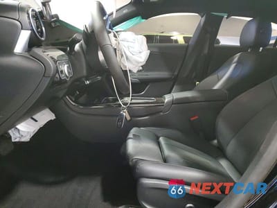 Zdjęcie 7 z 12 samochodu: 2025 MERCEDES-BENZ CLA 250 4MATIC VIN:W1K5J4HB7SN544717 - miniatura