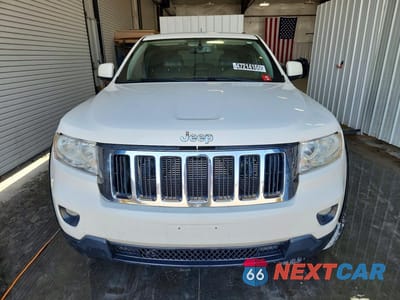 Piąte zdjęcie samochodu w środku: 2012 JEEP GRAND CHEROKEE LAREDO VIN:1C4RJEAG3CC259436 - miniatura