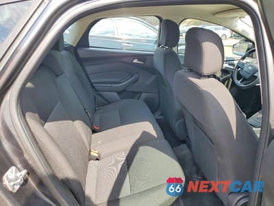 Zdjęcie 10 z 12 samochodu: 2016 FORD FOCUS SE VIN:1FADP3K29GL333356 - miniatura