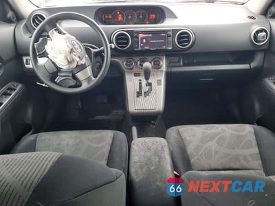 Zdjęcie 8 z 11 samochodu: 2014 SCION XB BASE VIN:JTLZE4FE0EJ050969 - miniatura