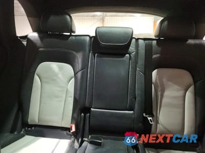 Zdjęcie 10 z 14 samochodu: 2016 AUDI SQ5 TECHNIK VIN:WA1LCAFP0GA047171 - miniatura