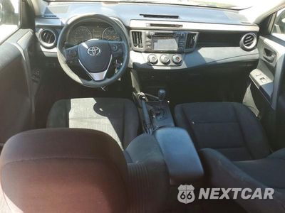 Zdjęcie 8 z 14 samochodu: 2018 TOYOTA RAV4 LE VIN:2T3BFREV6JW756817 - miniatura