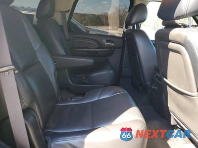 Zdjęcie 11 z 13 samochodu: 2014 GMC YUKON DENALI VIN:1GKS2EEF4ER100395 - miniatura