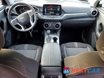 Zdjęcie 8 z 14 samochodu: 2023 CHEVROLET BLAZER 2LT VIN:3GNKBCR48PS186486 - miniatura