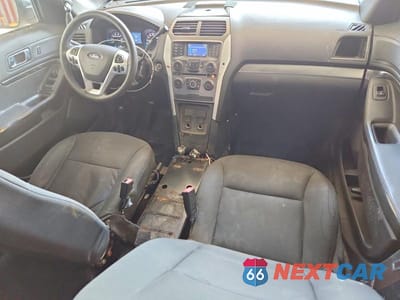 Zdjęcie 8 z 12 samochodu: 2015 FORD EXPLORER POLICE INTERCEPTOR VIN:1FM5K8AR8FGC41649 - miniatura