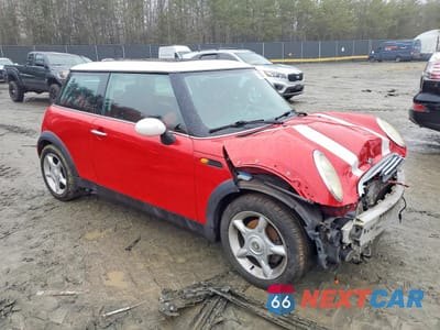 Czwarte zdjęcie samochodu z boku: 2003 MINI COOPER VIN:WMWRC33473TE17164 - miniatura