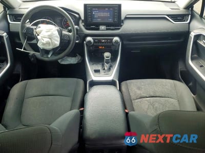 Zdjęcie 8 z 13 samochodu: 2019 TOYOTA RAV4 VIN:2T3P1RFV6KW034901 - miniatura