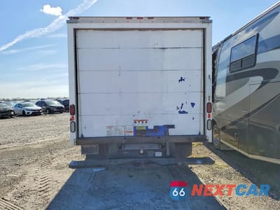 Zdjęcie 6 z 12 samochodu: 2015 FORD ECONOLINE E350 SUPER DUTY CUTAWAY VAN VIN:1FDWE3FL8FDA25689 - miniatura