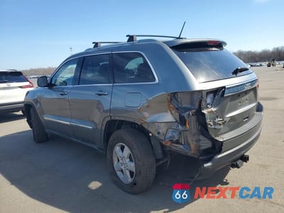 Drugie zdjęcie samochodu z przodu: 2012 JEEP GRAND CHEROKEE LAREDO VIN:1C4RJEAGXCC142260 - miniatura