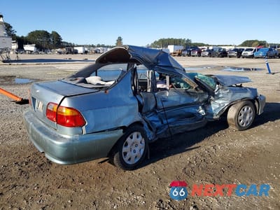 Trzecie zdjęcie samochodu z tyłu: 2000 HONDA CIVIC BASE VIN:2HGEJ6610YH559983 - miniatura