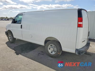 Drugie zdjęcie samochodu z przodu: 2025 CHEVROLET EXPRESS G2500 VIN:1GCWGAFP0S1270455 - miniatura